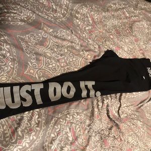 Nike leggings